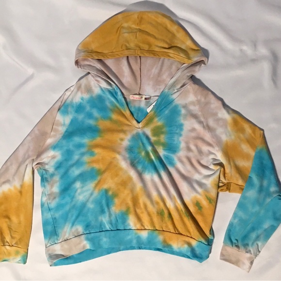 Maronie Brand Tie Dye Hoodie/Shorts Combo! - Picture 2 of 6